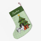 クリスマスツリーの三色パピヨンのハッピードッグ スモールクリスマスストッキング (裏面 (吊り時))