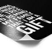 クリスマスツリーの下で家族のプレゼントを楽しむ フォトプリント            (角)