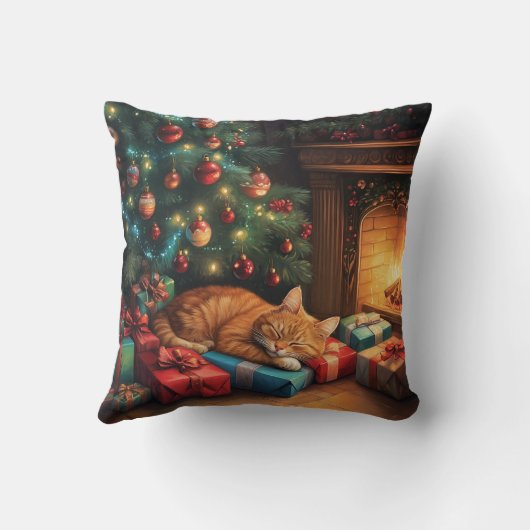 クリスマスツリーの下で穏やかに眠る猫 クッション (裏面)