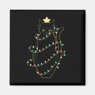 クリスマスツリーの光に照らされたサンタ黒猫 マグネット