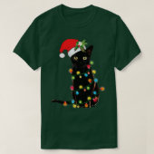 クリスマスツリーの光に照らされたサンタ黒猫 Tシャツ (デザイン正面)