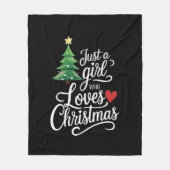 クリスマスツリーの家族の贈り物を愛しているだけの女の子 フリースブランケット (正面)