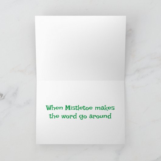 **クリスマスツリーの木の下でキスする習慣があるって知ってる?** 世界はそんなロマンチックな瞬間か カード (内部)