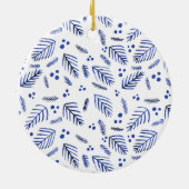 クリスマスツリーの枝と果実 – 青 セラミックオーナメント (裏面)