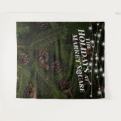 クリスマスツリーの枝のホリデー写真バックドロップ タペストリー (正面(横))