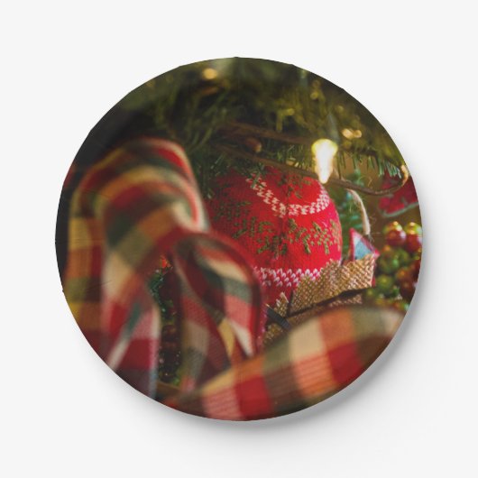 クリスマスツリーの深さ ペーパープレート (正面)