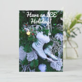 クリスマスツリーの青いグリッターとファー アイススケート シーズンカード (スタンド正面)