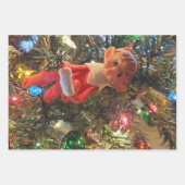 クリスマスツリーの飾り付けクローズアップ写真 ラッピングペーパーシート (正面3)