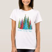 クリスマスツリーの魔法に満ちた世界 Tシャツ (正面)