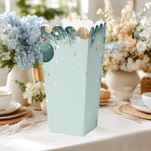 クリスマスツリーやおもちゃは フェイバーボックス