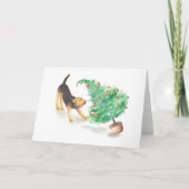 クリスマスツリーを引っ張るエアデール カード (正面)