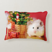 クリスマスツリーを持つハムスターKokolinka アクセントクッション (裏面)