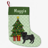 クリスマスツリーを持つブラックパグかわいい漫画の犬 スモールクリスマスストッキング (正面)