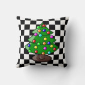 クリスマスツリーオンブラックアンドホワイトバック市松模様にガー クッション (裏面)