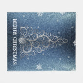 クリスマスツリーグリッターと雪片 |青 フリースブランケット (正面(横))