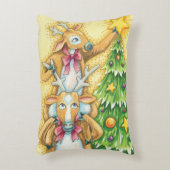 クリスマスツリースターを飾ったかわいいトナカイ アクセントクッション (正面(垂直))