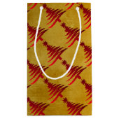 クリスマスツリーステンシルレッドオン金ゴールド スモールペーパーバッグ (裏面)