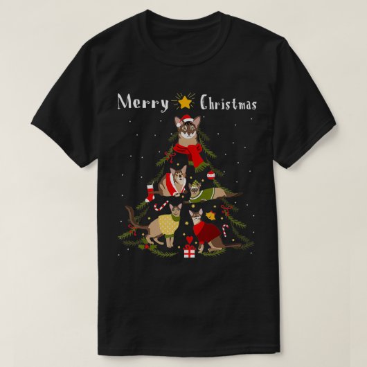 クリスマスツリーチャウジー猫好きクリスマス猫オーナー Tシャツ (デザイン正面)