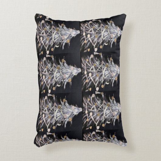 **クリスマスツリーピロー** ブラックの裏地付き アクセントクッション (正面(垂直))