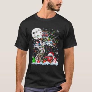 クリスマスツリー上のスクワッドサンタトナカイエルフパトカー Tシャツ