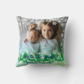 クリスマスツリー白い雪の結晶が世界に喜ぶ クッション (裏面)