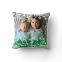 クリスマスツリー白い雪の結晶が世界に喜ぶ