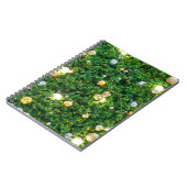 クリスマスツリー装飾の背景。ヴィンテージゴル ノートブック (左側)