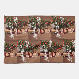クリスマスツリー近くのセクシーサンタガール キッチンタオル