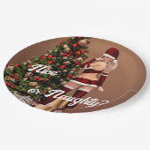 クリスマスツリー近くのセクシーサンタガール ペーパープレート (アングル)