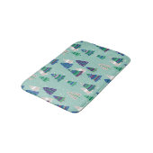 クリスマスツリー、青い背景 バスマット (アングル)