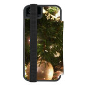クリスマスツリーIホリデーかわいらしグリーンと赤 INCIPIO iPhoneウォレットケース (フォリオ裏面)