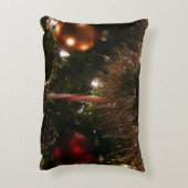 クリスマスツリーIIホリデーレッドと金ゴールド アクセントクッション (裏面(縦))