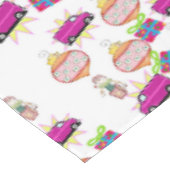 クリスマステーブルクロス、ピンクベルズカー テーブルクロス (アングル)