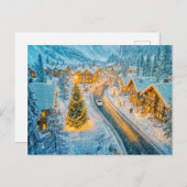 クリスマスデコレーションが施された冬の山村 シーズンポストカード (正面/裏面)