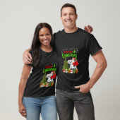 クリスマスデコレーションはサンタに乗るダルマチア犬を点灯 Tシャツ (ユニセックス)