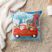 クリスマスデリバリートラック雪でビーグル犬 クッション (ブランケット)