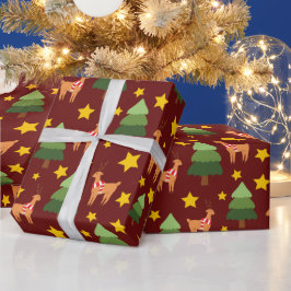 クリスマストナカイとツリーと星バーガンディシームレス ラッピングペーパー
