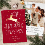 クリスマストナカスタムリア深い赤金ゴールド 箔シーズンカード<br><div class="desc">豪華な金ゴールドフォイルアールデコスタイルと背中に自分の写真パーソナライズされた付きクリスマスカード。このエレガントテンプレートは、フェスティバル葉の果実と星と一緒に跳躍するトナカイを特徴とする。金ゴールドスタイリッシュ、銀またはバラ金ゴールドの深い赤実在、白および箔エレメントのカラーパレット。文字パーソナライズされたは、名前、日付、および個人的な挨拶を持つことができる。● Elina-感謝してい Fairytaleにプレースメントフォト用。</div>