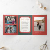 クリスマストリフォールドフォトレッドグリーンジョイフローラ 三つ折りクリスマスカード (内部)