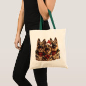 クリスマスドイツの羊飼い犬 トートバッグ (正面(商品))