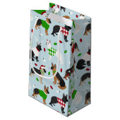 クリスマスドイツシェパードスモール抱き枕 スモールペーパーバッグ (裏面アングル)