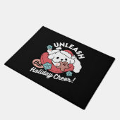 クリスマスドッグinサンタハット – ペットのための休日応援 ドアマット (アングル)