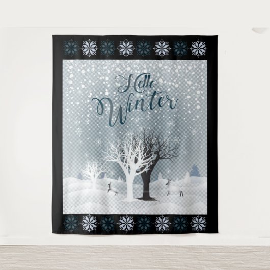 クリスマスナイトおとぎ話ファンタジー雪の森 タペストリー (正面)