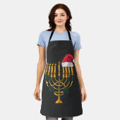 クリスマスハヌッカユダヤ人サンタ（ユダヤ教）メノラー エプロン (着用した状態)