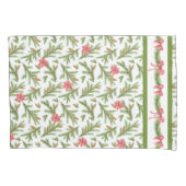 クリスマスパインの枝とポインセチア 枕カバー (正面)