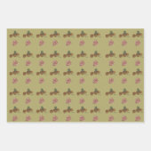 クリスマスパインコーンと枝の緑のパターン ラッピングペーパーシート (正面2)