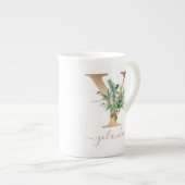 クリスマスパインレッドベリーズ金ゴールドモノグラムY ボーンチャイナマグカップ (正面右)