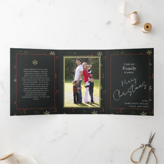 クリスマスパーソナライズされた家族の写真素朴 三つ折りクリスマスカード (内部)