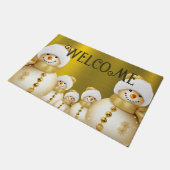 クリスマスパーティーゴールデン雪だるまウィンターホリデー ドアマット (アングル)