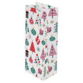 クリスマスパーティーホステスギフト。ホリデーツリーパターン ワインギフトバッグ (正面アングル)